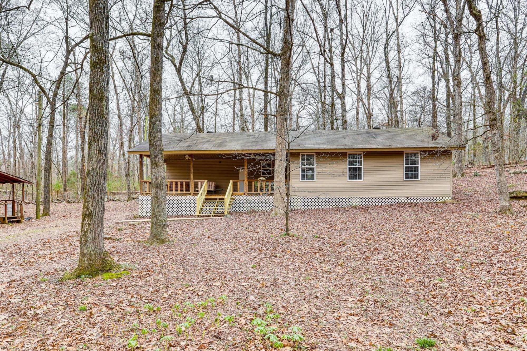 Heber Springs Cabin With Deck 3 Mi To Sugarloaf Mtn Exterior photo